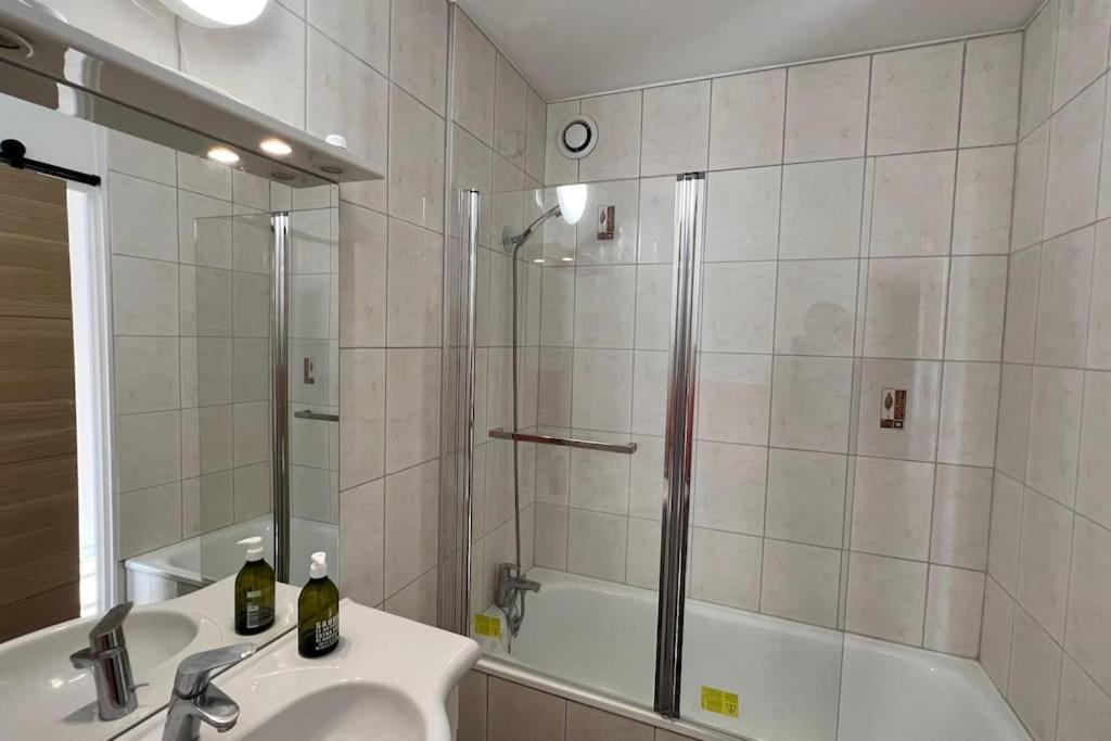 Spacieux T2 Idealement Place Apartment Toulouse