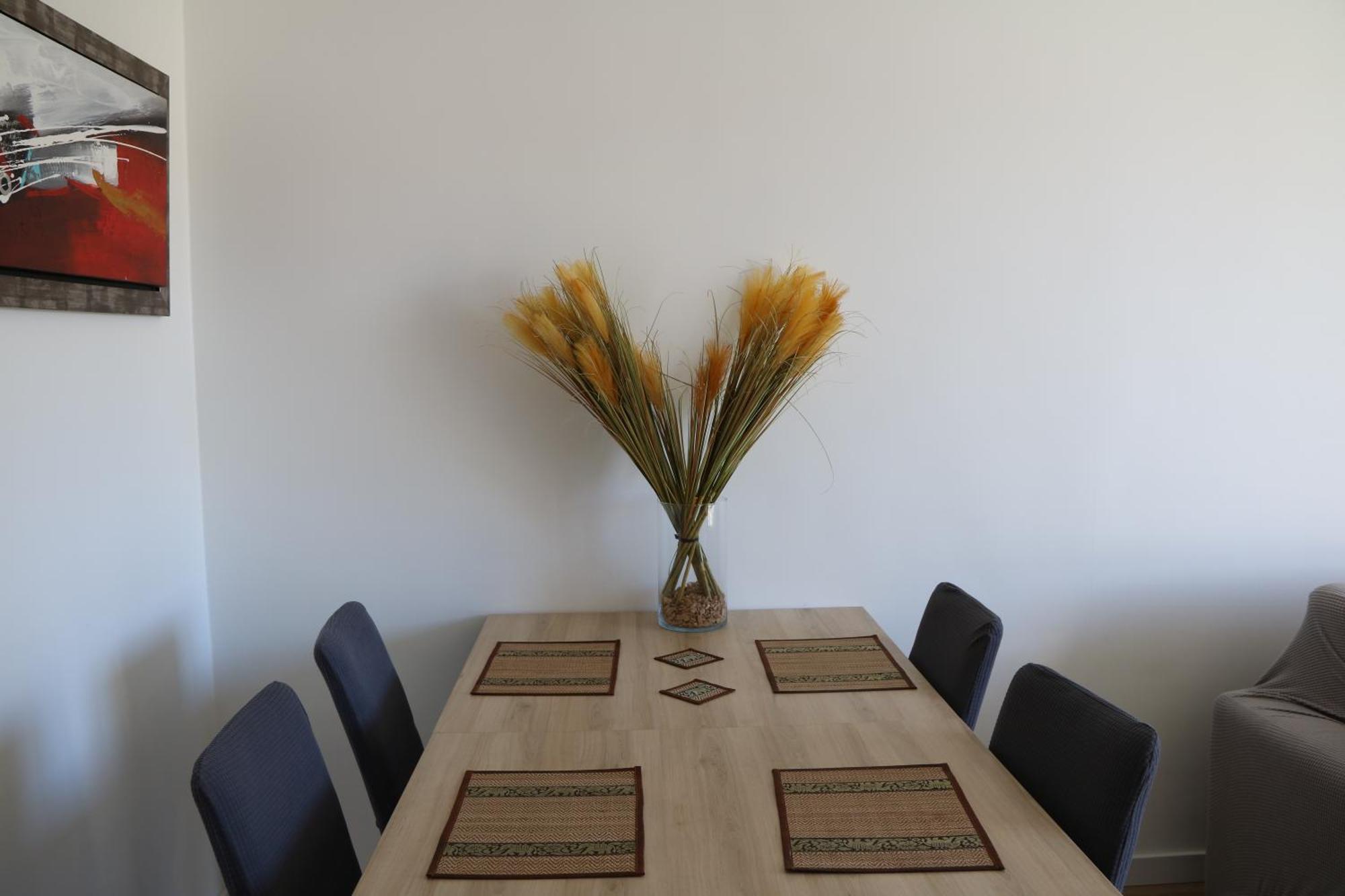 Spacieux T2 Idealement Place Apartment
